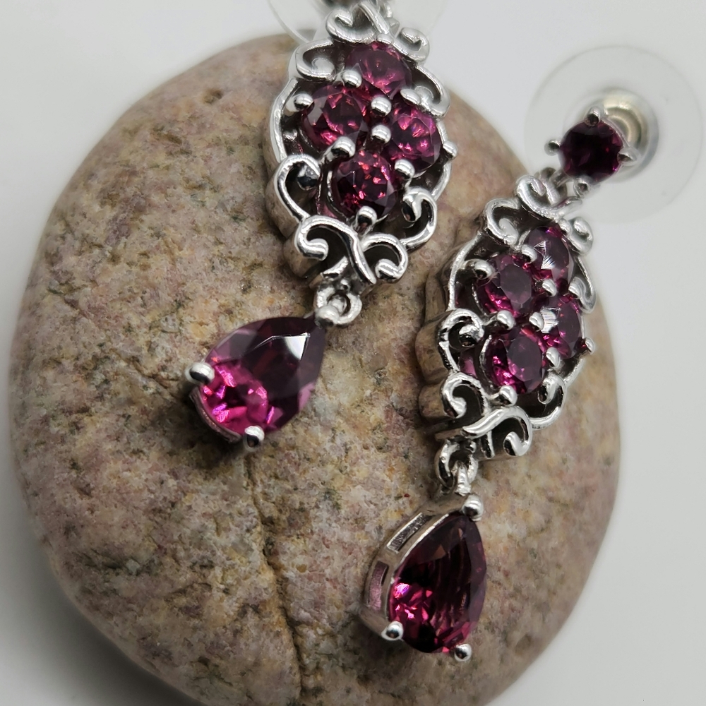 Tanzanian Wine Garnet.  Earrings.